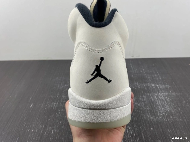  SE Jordan FN7405-100  “Sail” Air 5 1103